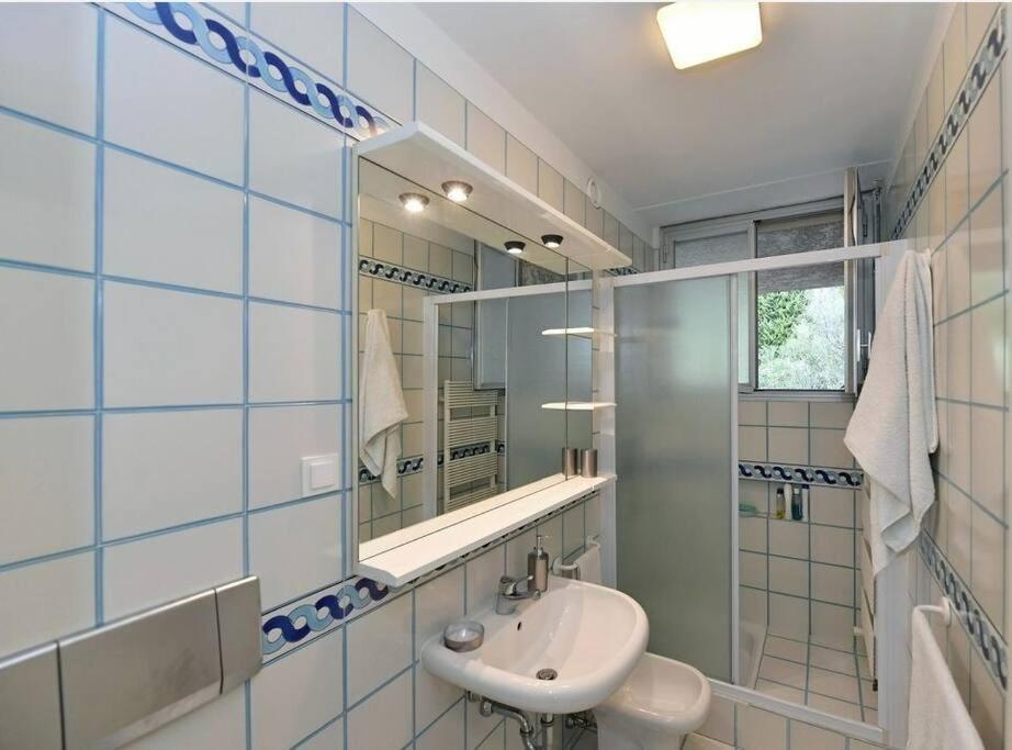 Grand Bleu, Appartamento Vista Mare E Monaco Roquebrune-Cap-Martin Bagian luar foto